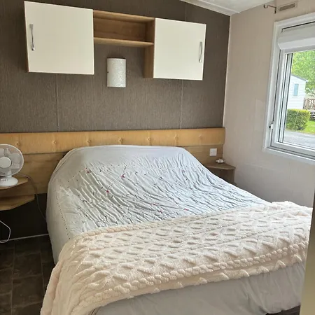 キャンプ場 Mobilhome 310 Mr Et Mme Colas Litteau
