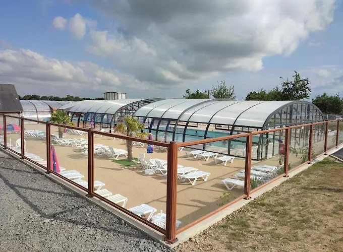 Mobilhome 310 Mr Et Mme Colas Camping *